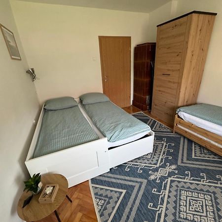 Lynx And Fox Self Check-In Free Parking Apartment Делнице Екстер'єр фото